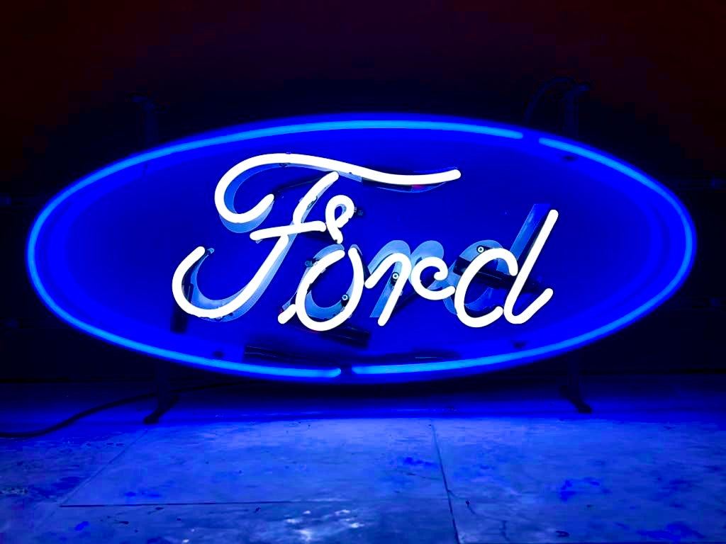 Ford-Leuchtreklame